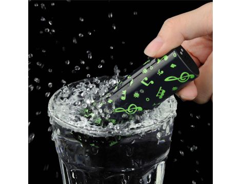 Mini wibrator ładowalny świecący w ciemności Lovetoy zielony 8 cm - 12