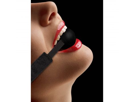 Silikonowy knebel z kulką Ouch! regulowany 62,5 cm - 3